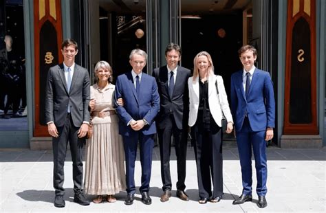 lvmh family group